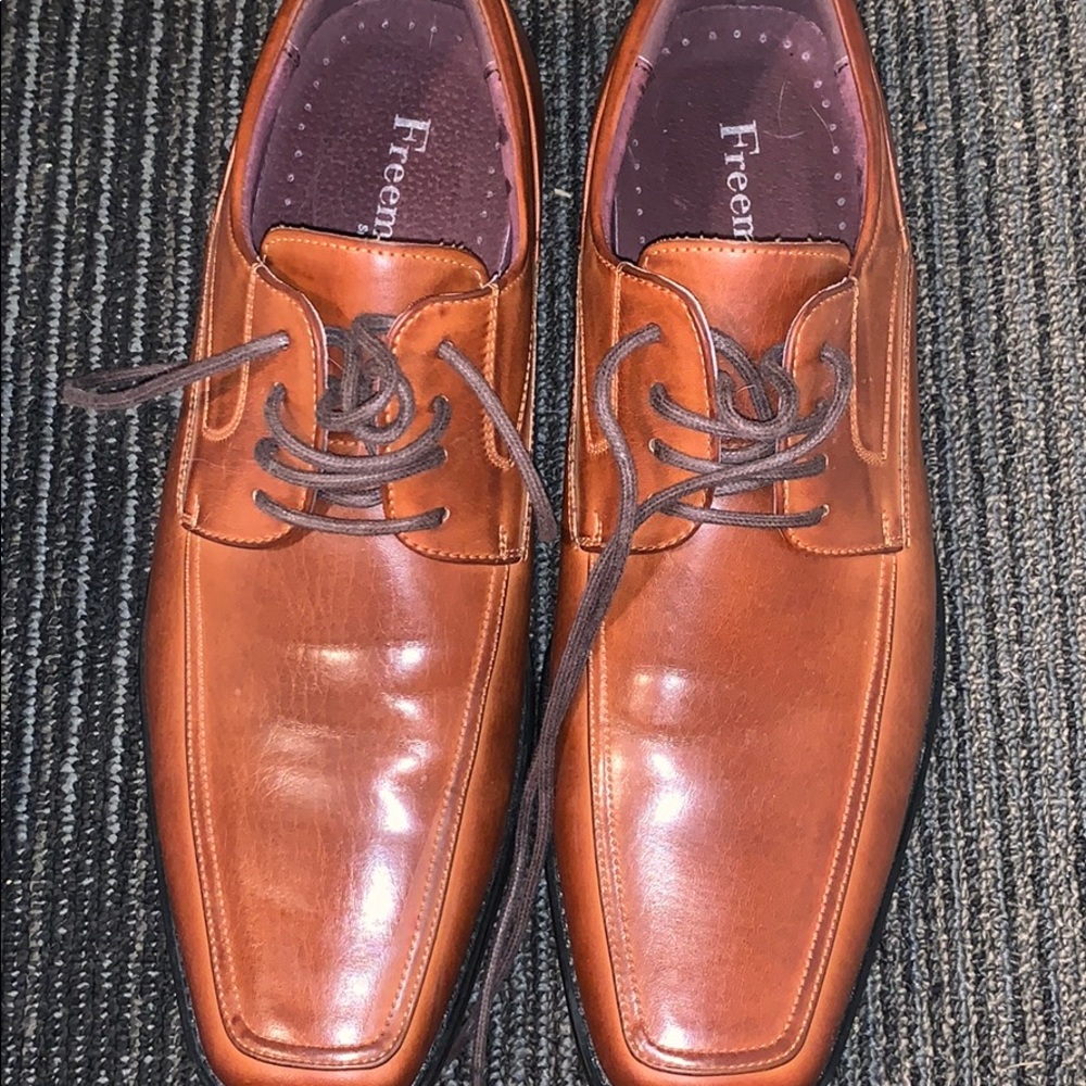 Men’s Freeman Dress Shoes
